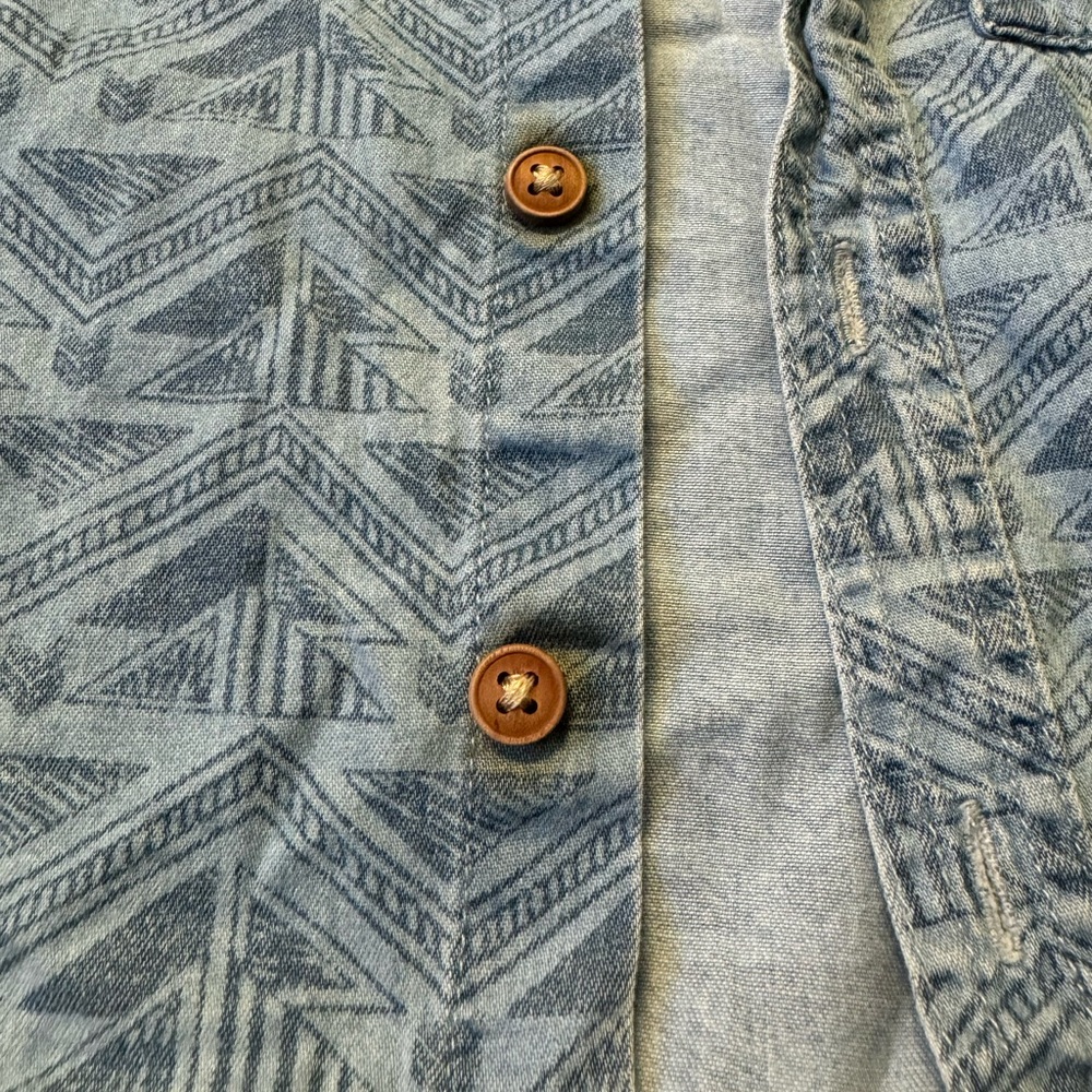 Sovereign Code Blue Patterned Button Down Shirt - Picture 4 of 4